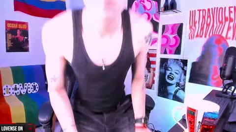 David     Independent Model online show from 25, 12, 2024