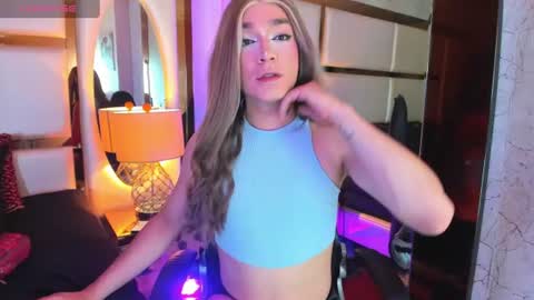 Snapshot of cinthya_walker1 chatting on 15, 6, 2026 cinthya_walker1 online show from 15, 6, 2026