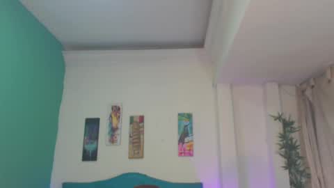 Snapshot of cinthyagomez6 chatting on 24, 2, 2025 cinthyagomez6 online show from 24, 2, 2025