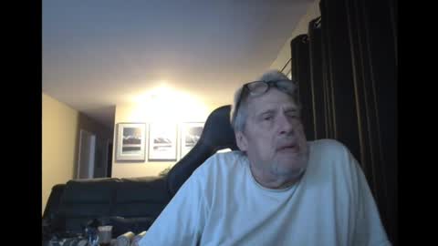 Snapshot of cjscout chatting on 25, 12, 2024 cjscout online show from 25, 12, 2024