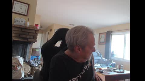 Snapshot of cjscout chatting on 9, 10, 2025 cjscout online show from 9, 10, 2025