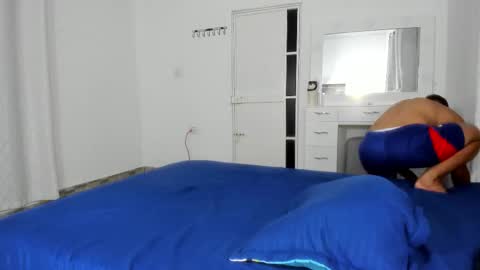 Claimom online show from 10, 11, 2025