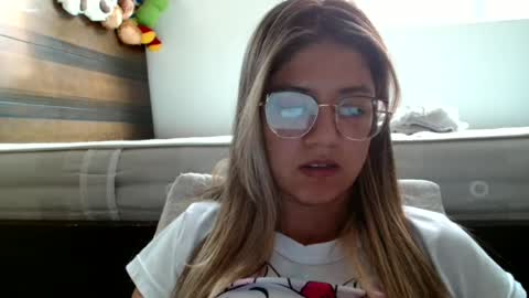 clair_of online show from 21, 7, 2026