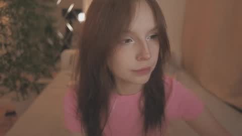 Claire Bennett online show from 30, 9, 2025