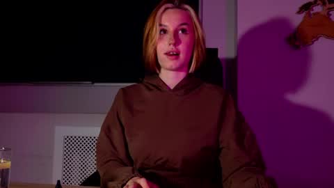 Snapshot of clairemathis chatting on 29, 6, 2026 Claire online show from 29, 6, 2026