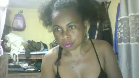 Snapshot of clairette9794 chatting on 15, 6, 2026 clairette9794 online show from 15, 6, 2026