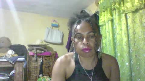 Snapshot of clairette9794 chatting on 7, 8, 2026 clairette9794 online show from 7, 8, 2026