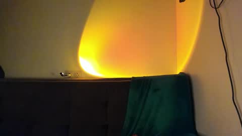 Snapshot of clancyosbourne chatting on 14, 12, 2024 Clancy online show from 14, 12, 2024