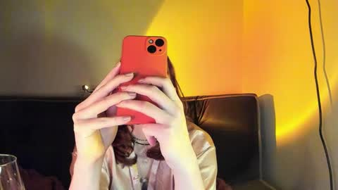 Snapshot of clancyosbourne chatting on 18, 12, 2024 Clancy online show from 18, 12, 2024