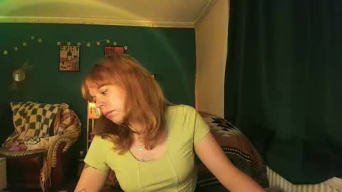 Snapshot of clancyosbourne chatting on 13, 9, 2025 Clancy online show from 13, 9, 2025