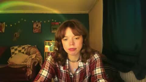 Snapshot of clancyosbourne chatting on 21, 9, 2025 Clancy online show from 21, 9, 2025