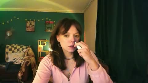 Snapshot of clancyosbourne chatting on 19, 10, 2025 Clancy online show from 19, 10, 2025