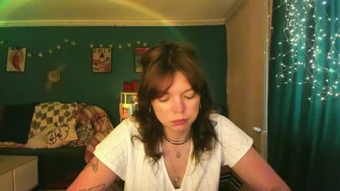 Snapshot of clancyosbourne chatting on 30, 5, 2026 Clancy online show from 30, 5, 2026
