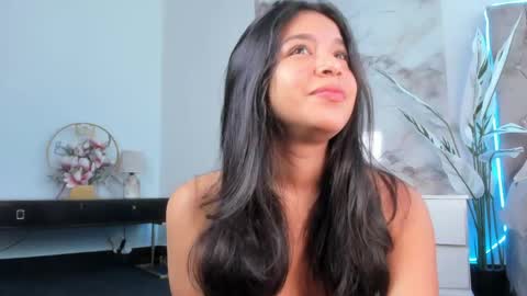 Snapshot of clara4w chatting on 20, 5, 2026 Clara4w online show from 20, 5, 2026