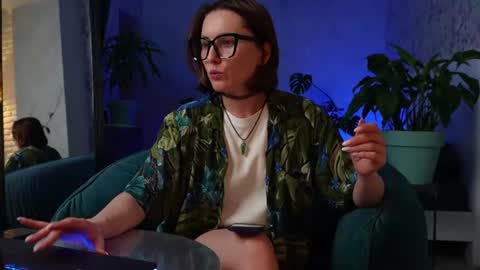 Snapshot of clara_bendover chatting on 21, 6, 2026 Clara online show from 21, 6, 2026