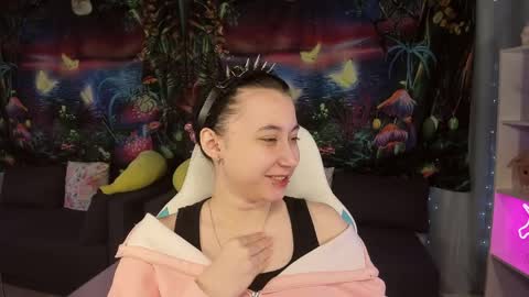 clarabenson online show from 7, 4, 2026