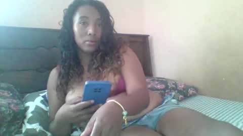 Clarah0123 online show from 8, 11, 2025