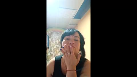 Snapshot of clarastone486141 chatting on 19, 5, 2026 clarastone486141 online show from 19, 5, 2026