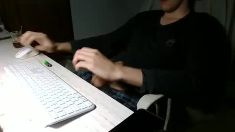 Snapshot of clarencytreasure chatting on 6, 12, 2024 Your Fav Sissy online show from 6, 12, 2024