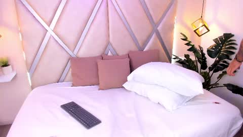 Snapshot of clarentz_baileys chatting on 8, 7, 2026 Clarentz bby online show from 8, 7, 2026
