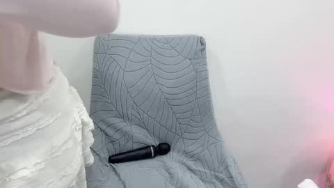 Clari online show from 3, 11, 2025