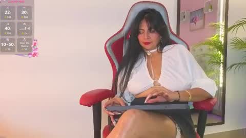 Snapshot of clariss_brown chatting on 17, 6, 2026 clariss_brown online show from 17, 6, 2026