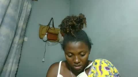 clarisse98 online show from 3, 12, 2025