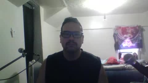 Snapshot of clark_kent1986 chatting on 25, 4, 2026 clark_kent1986 online show from 25, 4, 2026