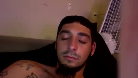 Snapshot of clarkshammer95 chatting on 3, 3, 2025 clarkshammer95 online show from 3, 3, 2025