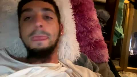 Snapshot of clarkshammer95 chatting on 6, 3, 2025 clarkshammer95 online show from 6, 3, 2025