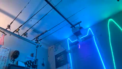 Snapshot of clarkshammer95 chatting on 15, 9, 2025 clarkshammer95 online show from 15, 9, 2025