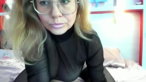 Snapshot of classylady666 chatting on 10, 6, 2026 Valery online show from 10, 6, 2026