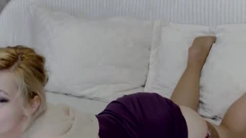 Classy Tinna online show from 15, 4, 2026