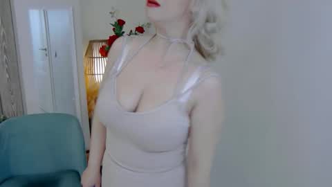 Snapshot of classytinna chatting on 25, 4, 2026 Classy Tinna online show from 25, 4, 2026
