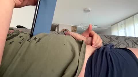 Michel online show from 4, 3, 2026