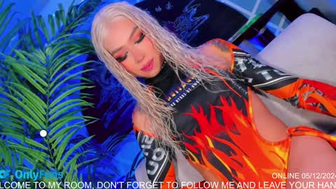   online show from 6, 12, 2024