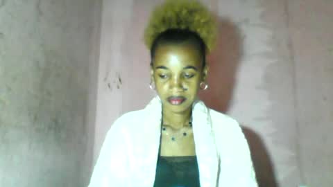 Snapshot of claudiannah chatting on 4, 7, 2026 claudianne online show from 4, 7, 2026