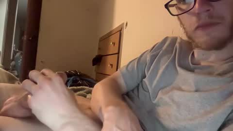 Snapshot of cleatus27 chatting on 9, 6, 2026 cleatus27 online show from 9, 6, 2026