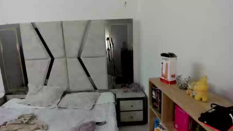 Cleo Adams online show from 13, 9, 2025