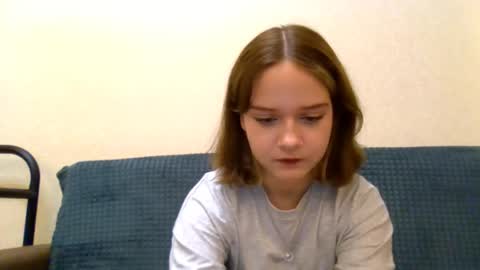 Snapshot of clementinaaures chatting on 3, 11, 2025 clementinaaures online show from 3, 11, 2025