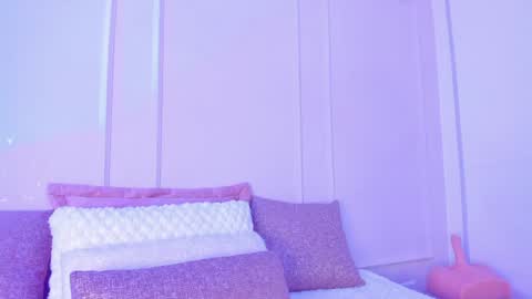 . Cleo Jhonson . online show from 22, 1, 2025