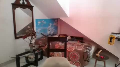 Cleopatra online show from 4, 4, 2026