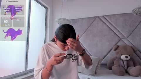 Cleopatra online show from 9, 3, 2025