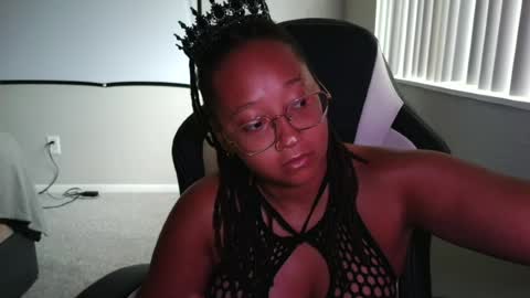 Snapshot of clioenchants chatting on 27, 7, 2026 High Queen Clio online show from 27, 7, 2026