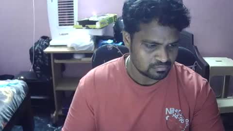 Snapshot of clitorisgspot69 chatting on 12, 10, 2025 Raj online show from 12, 10, 2025