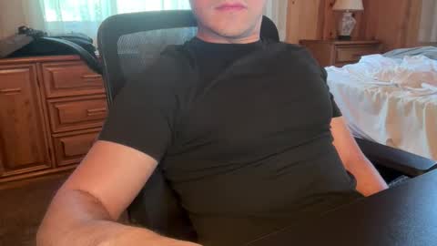 Snapshot of clittypanties chatting on 10, 6, 2026 clittypanties online show from 10, 6, 2026