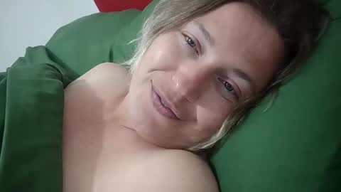 Snapshot of clittytastic chatting on 18, 5, 2026 Syl online show from 18, 5, 2026
