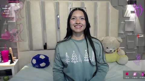 Cloe online show from 6, 4, 2026