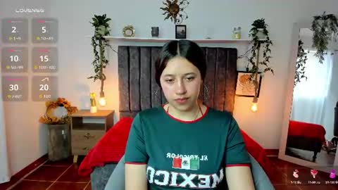 Snapshot of cloe_7 chatting on 23, 6, 2026 cloe_7 online show from 23, 6, 2026