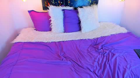 Snapshot of cloe_bridge chatting on 15, 12, 2024 Cloe Bridgee online show from 15, 12, 2024